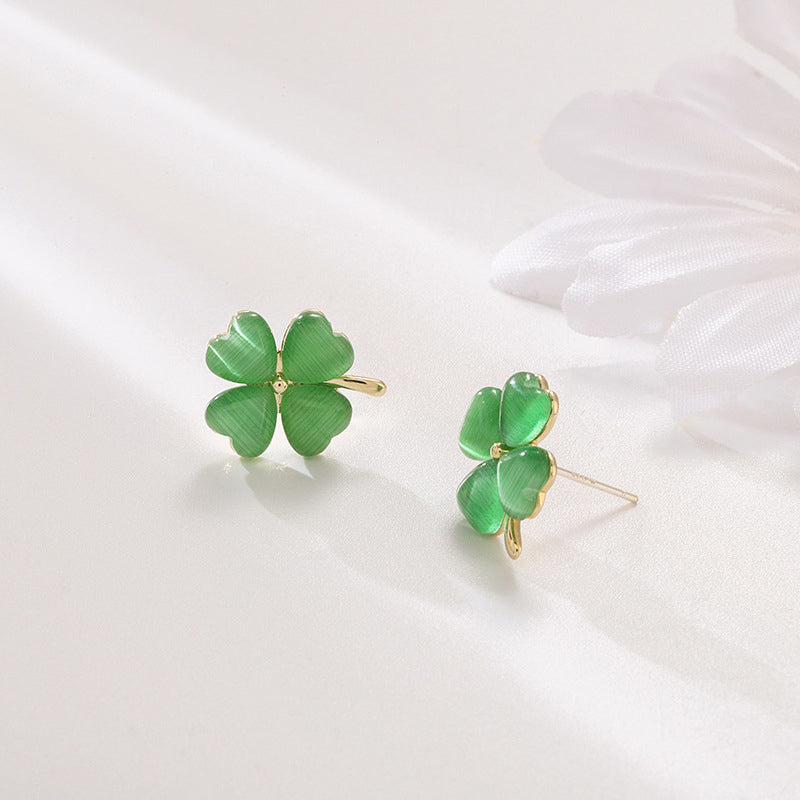 BowLift | Heart-shaped Opal Lucky Four Leaf Clover Earrings