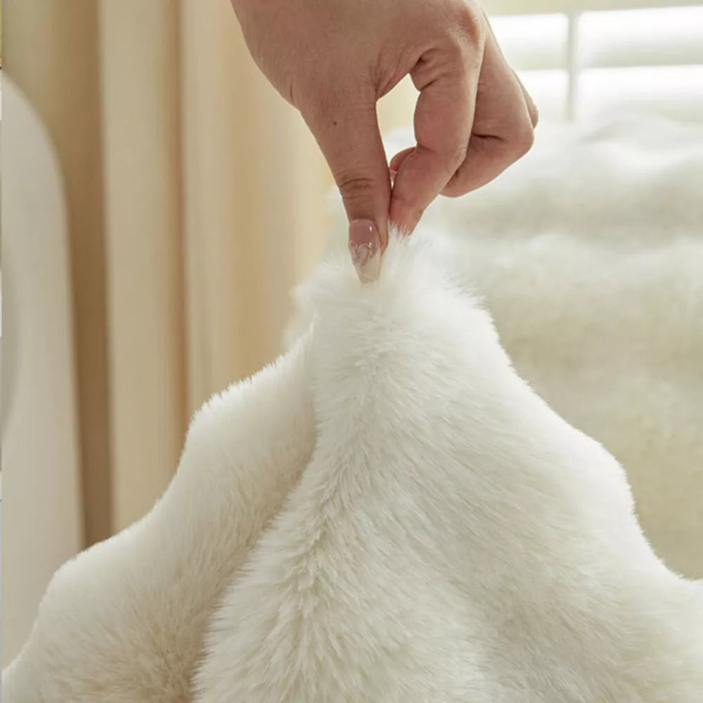 BowLift | Faux Fur Recliner Sofa Cover