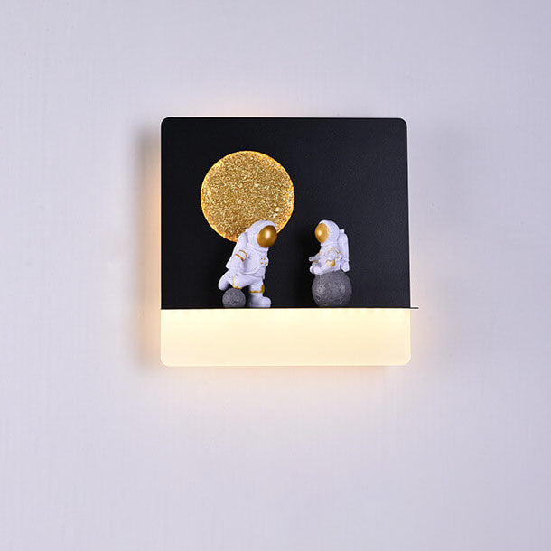 BowLift | Contemporary Creative Iron Resin Round Astronaut LED Wall Light Lamp for Bedroom