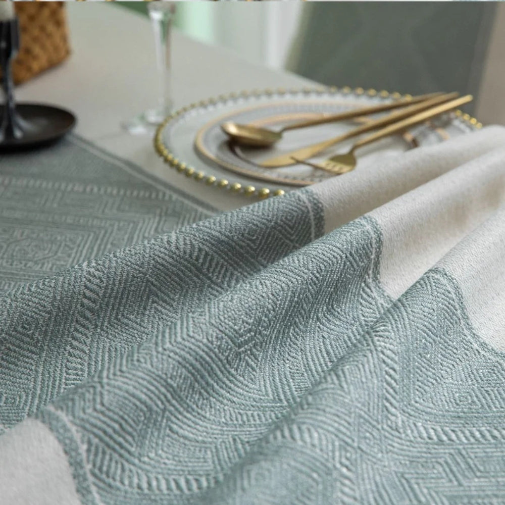 BowLift | Glisstra Geometric Tassel Tablecloth