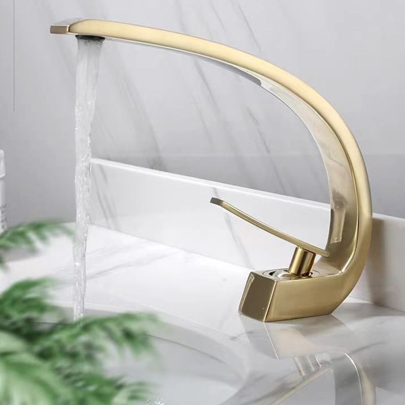 BowLift | 17 cm High Basin Faucet Luxury 1 Hole Basin Faucet Cubic Bathroom Faucet