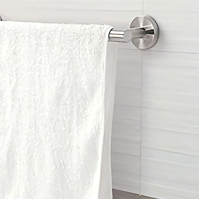 BowLift | Metal Simple Bathroom Accessories as a Single Piece or in a Set in Silver
