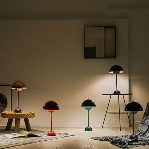 BowLift | Modern table lamp