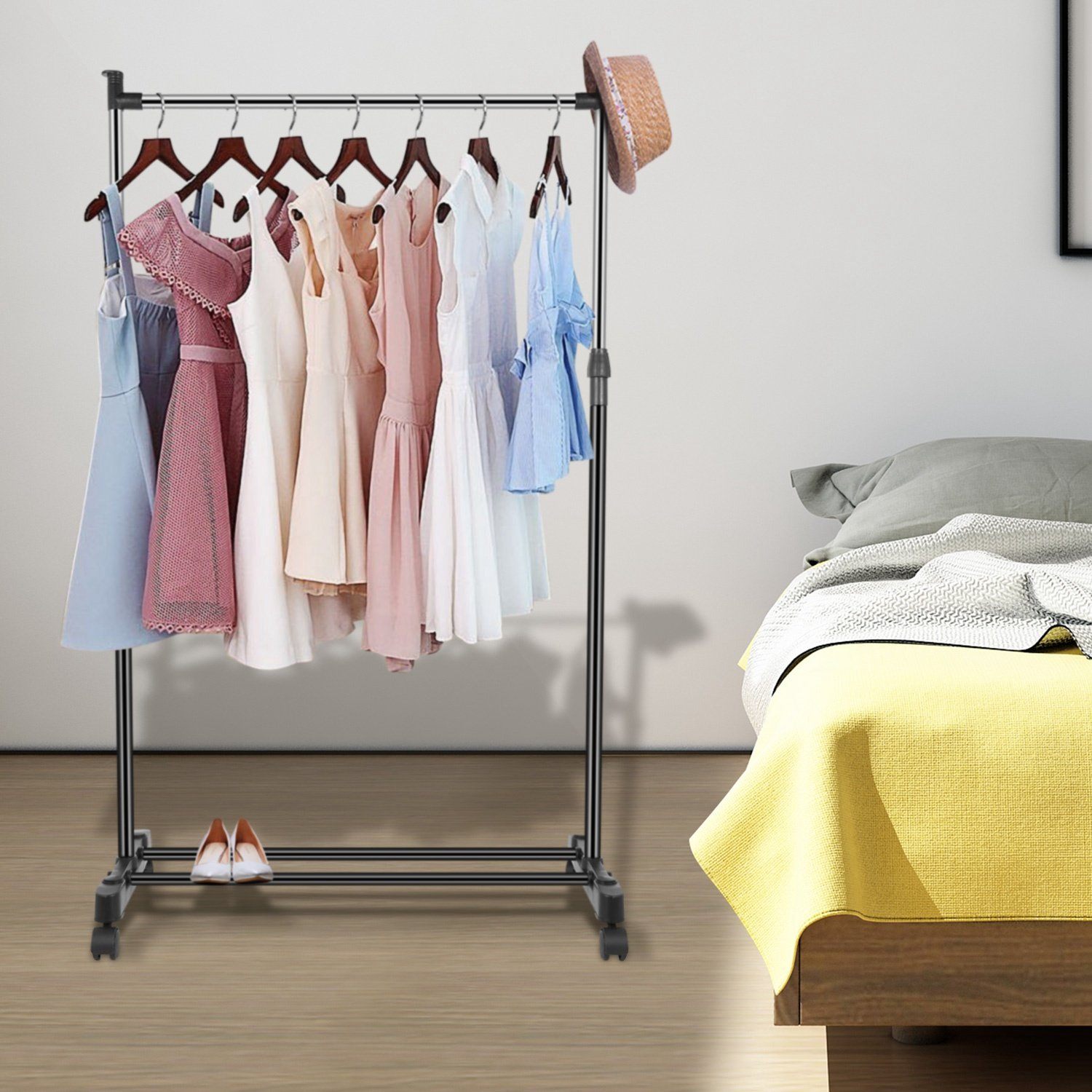 BowLift | 15 kg./33 lbs. height-adjustable clothing rack