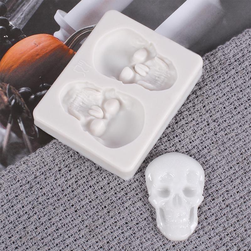 BowLift | 3D skull cake pan