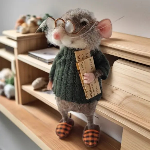 BowLift | Handmade Felt Mouse – A Touch of Magic for Your Home