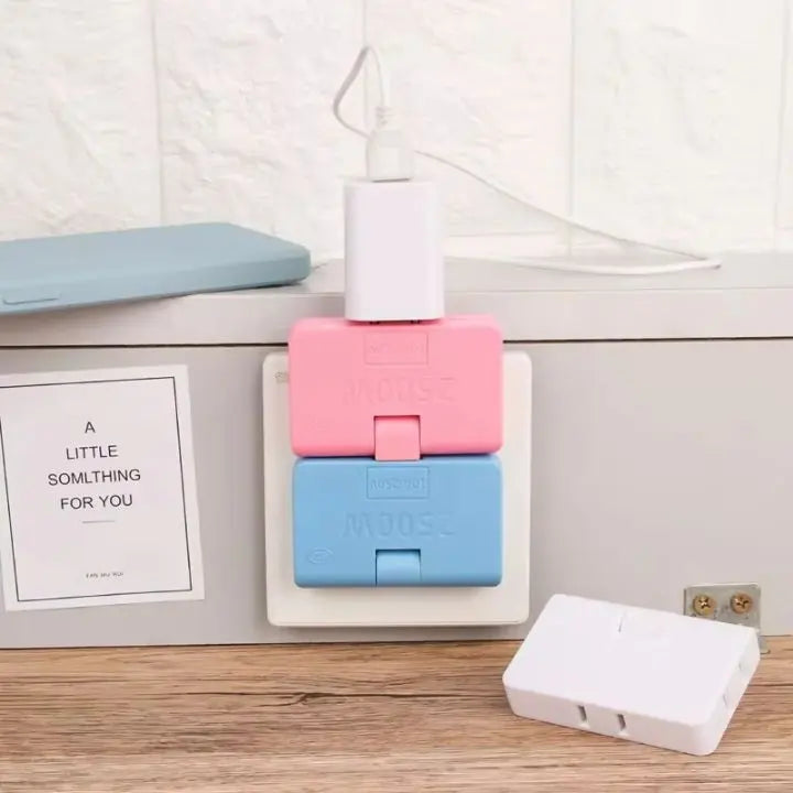 BowLift | 180° Redatable Compact 3-Way Socket Adapter