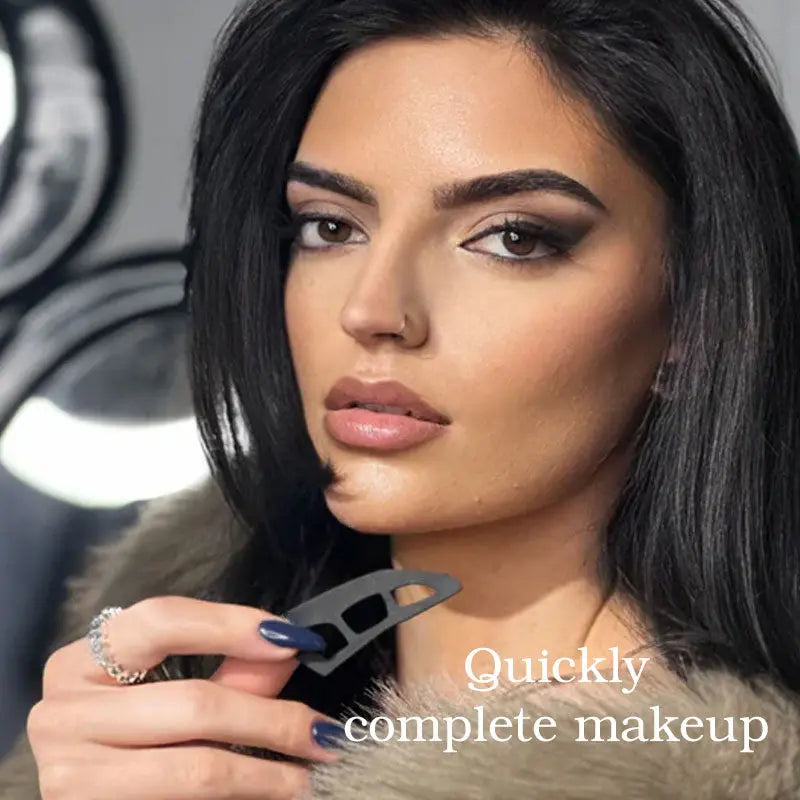 BowLift | Eye makeup aid for even eyeshadow