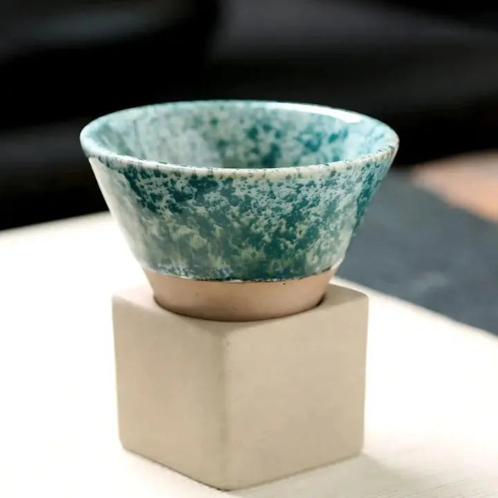 BowLift | Handmade Japanese Ceramic Mug