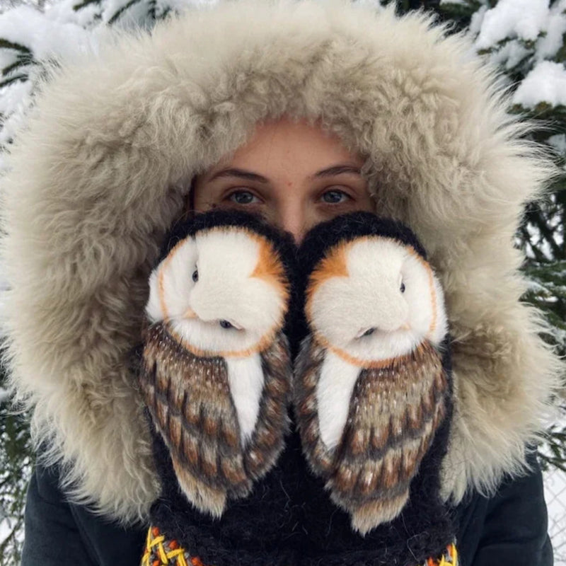 BowLift | Handknitted Nordic gloves made of wool with owls