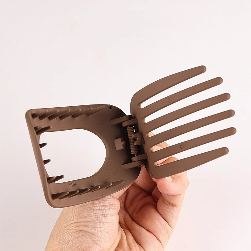 BowLift | Simple Elegant Duckbill Hair Clip