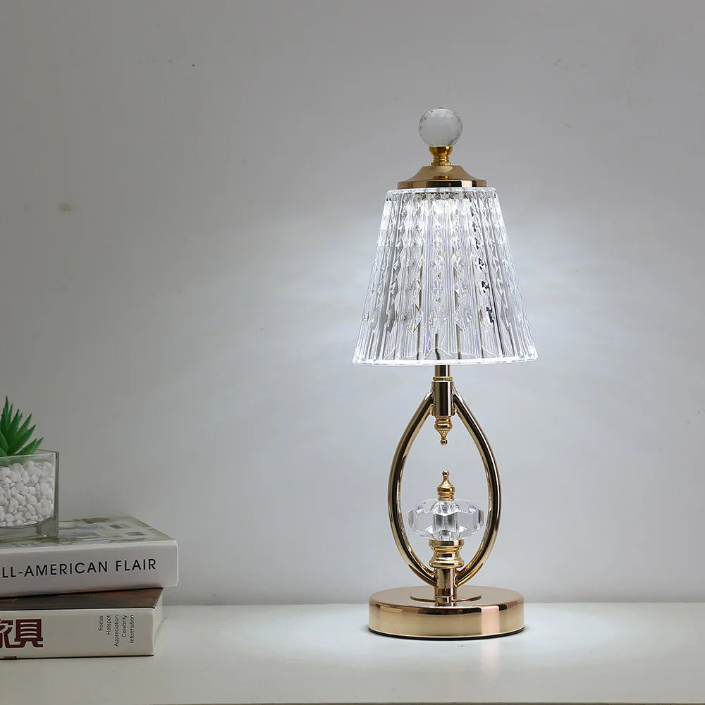 BowLift | Vintage Crystal Table Lamp - Elegant Vintage Crystal Table Lamp for a Charming Atmosphere