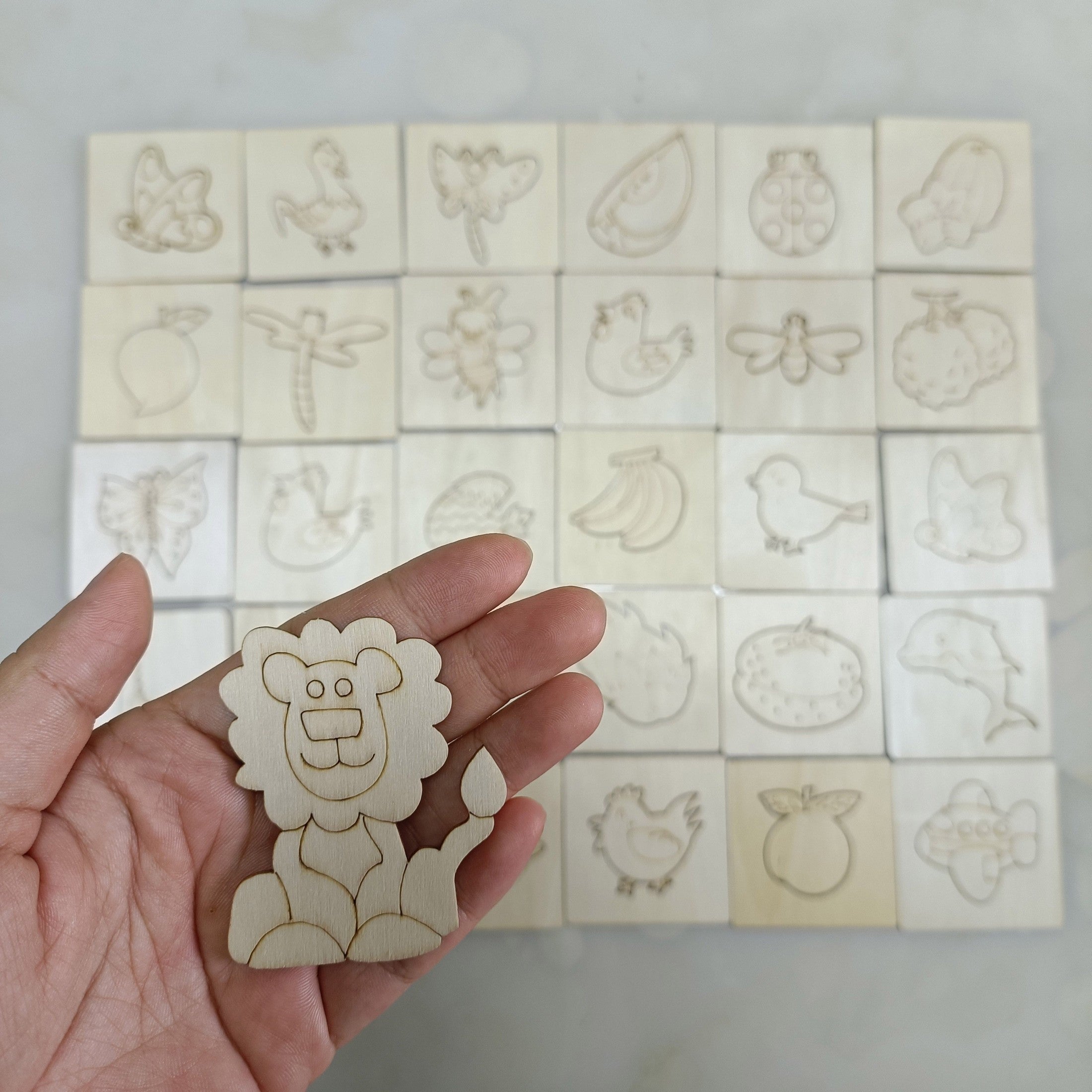 BowLift | InspireSketch - Montessori 20-Piece Drawing Set for Creative Play