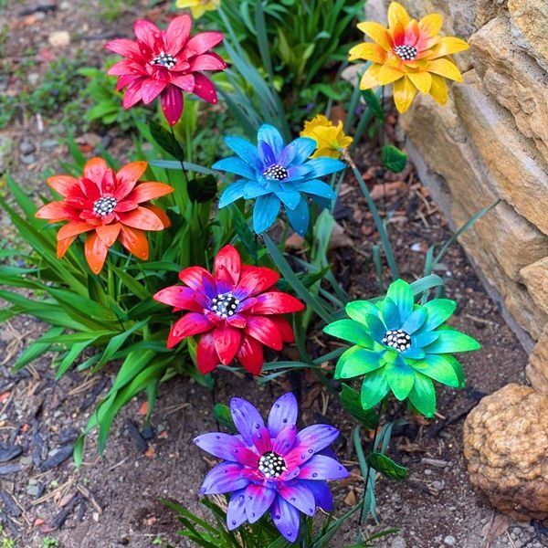 BowLift | Garden Decoration Metal Flowers