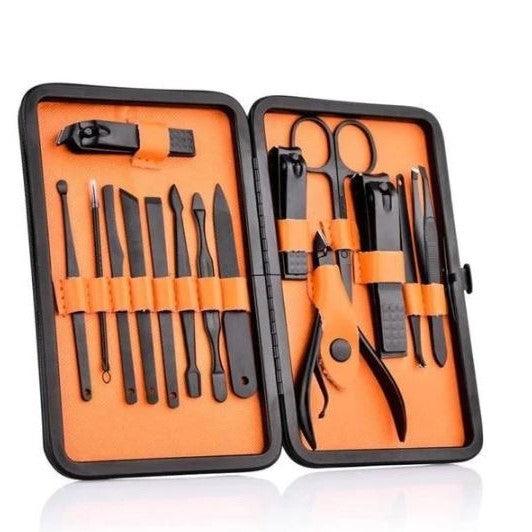 BowLift | 15-piece professional manicure set with travel case