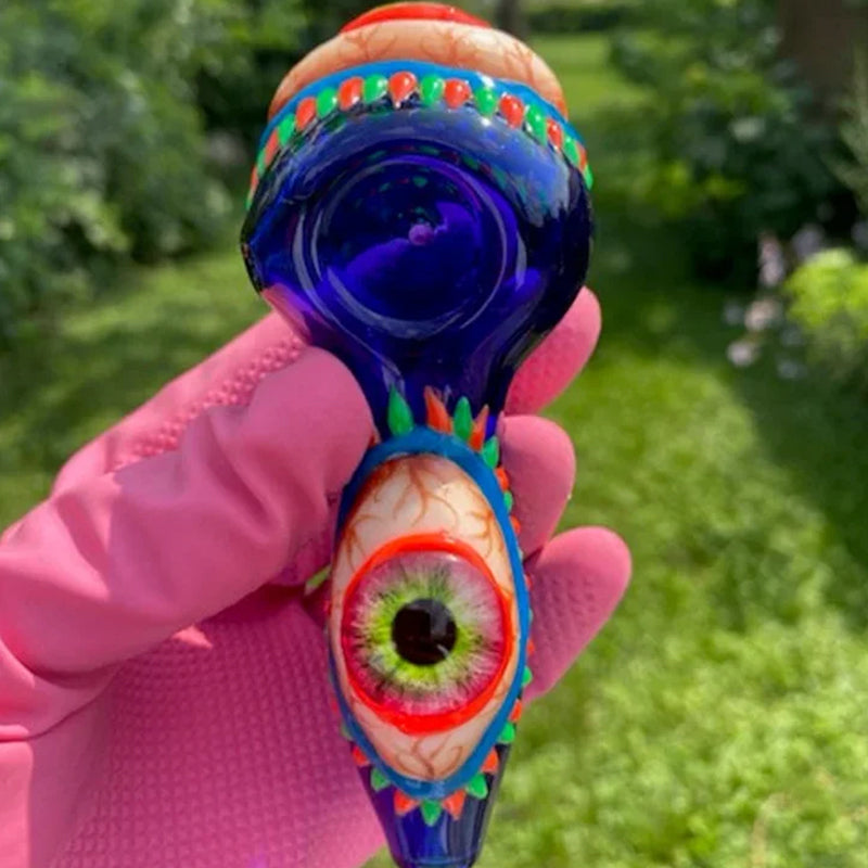 BowLift | Tobacco pipe in eye shape