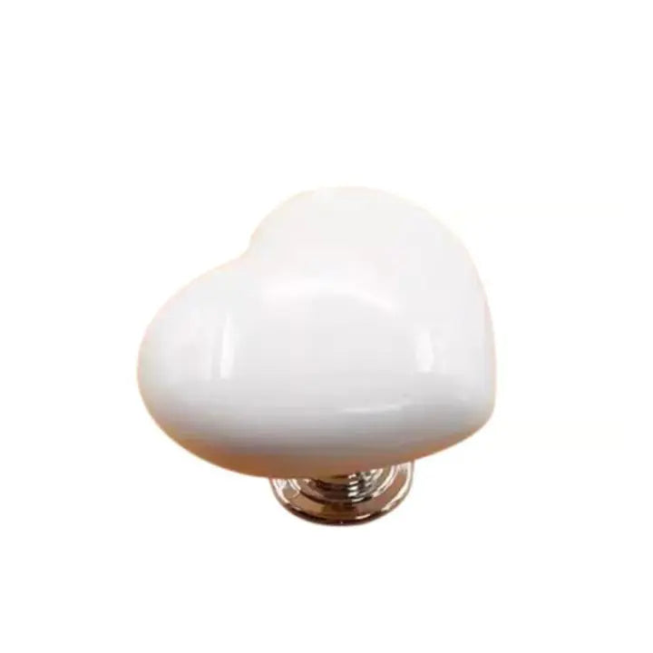 BowLift | 2+2 | Heart-shaped toilet flush button