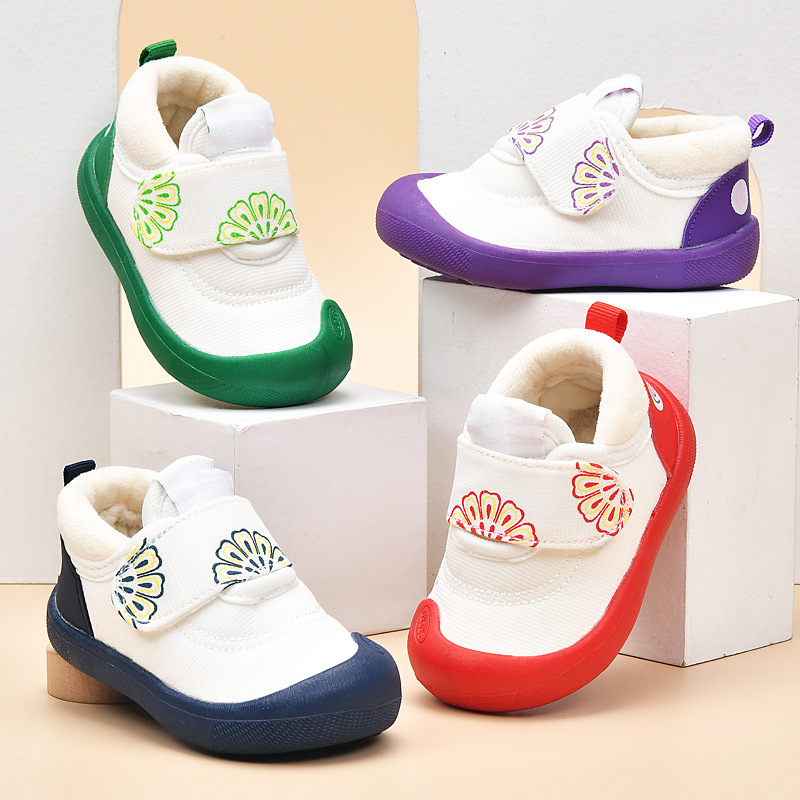 BowLift | Non-slip Baby Shoes