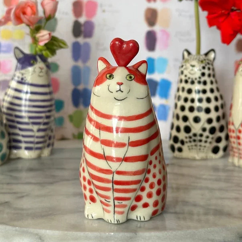 BowLift | Dotted Cat Vase