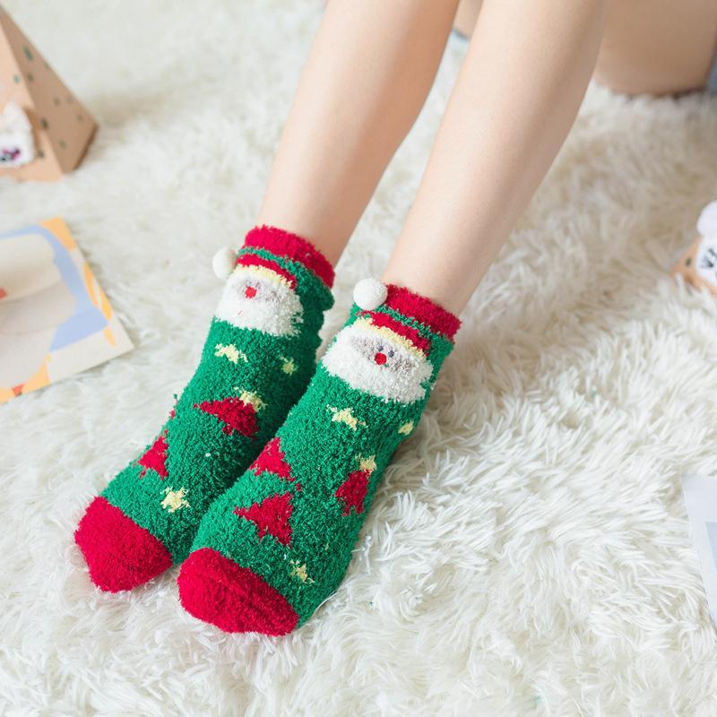BowLift | 4 Pairs Christmas-themed Coral Fleece Soft Warm Socks
