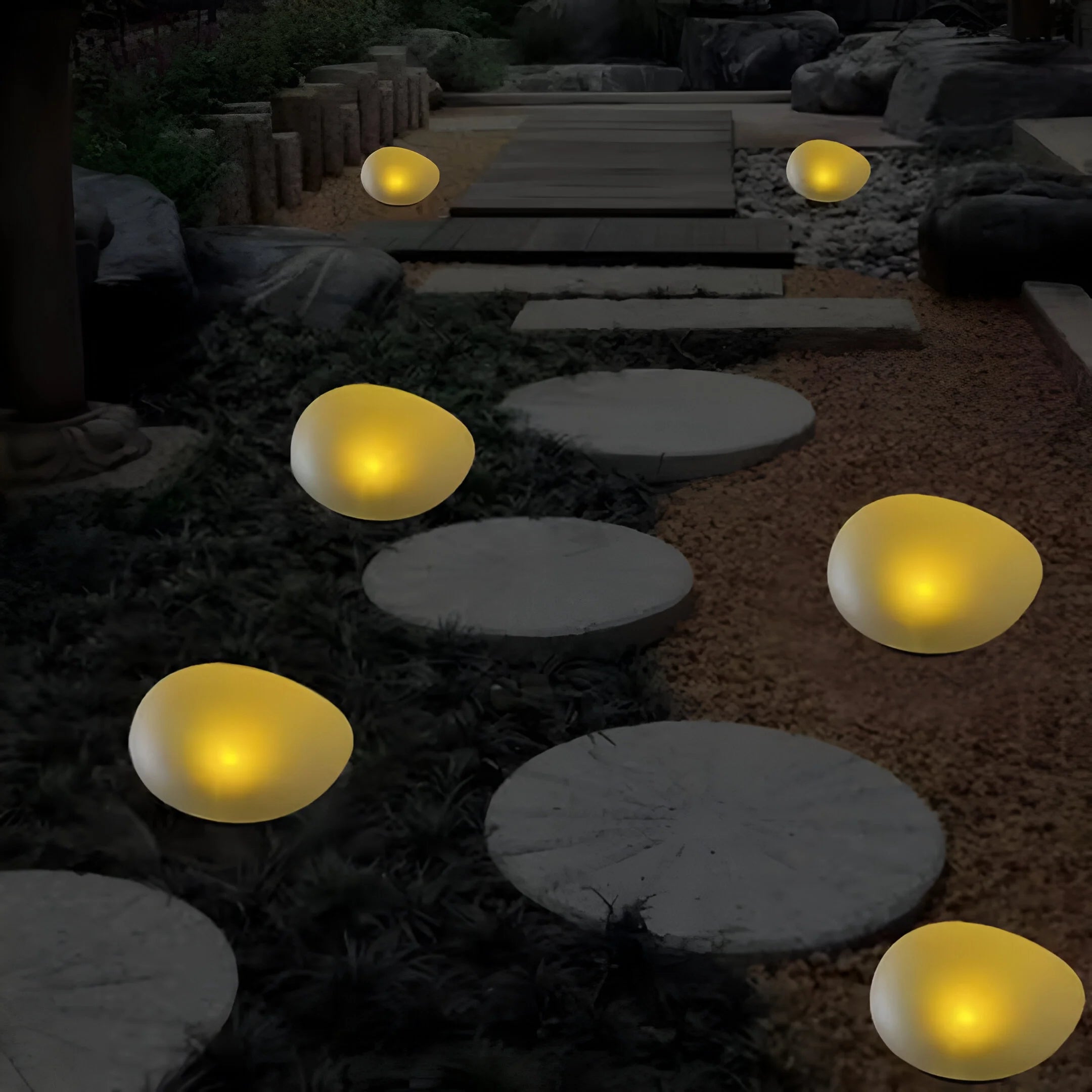 GlowGems – Sun-Charged Decorative Garden Lights