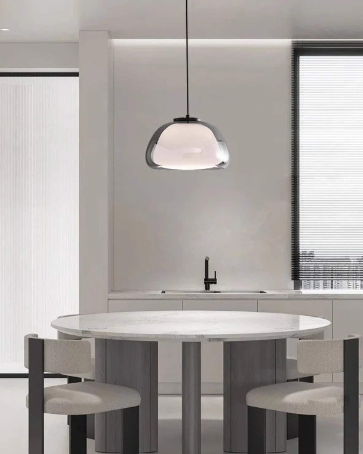 BowLift | Elegant Lamp in the Form of a Glass Dome with Crystal Accent