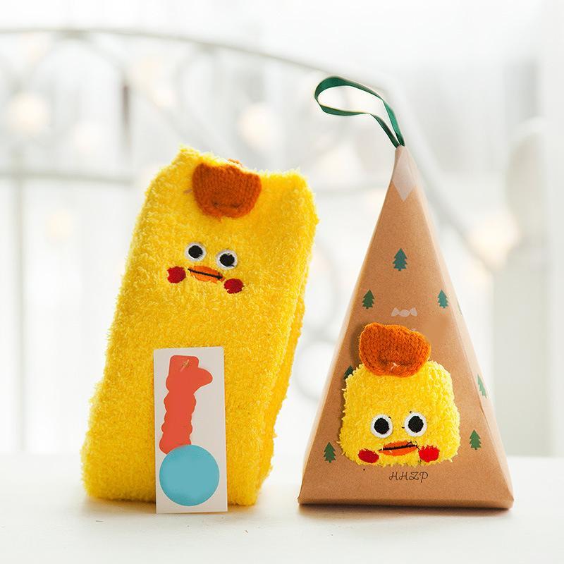 BowLift | 4 Pairs Christmas-themed Coral Fleece Soft Warm Socks