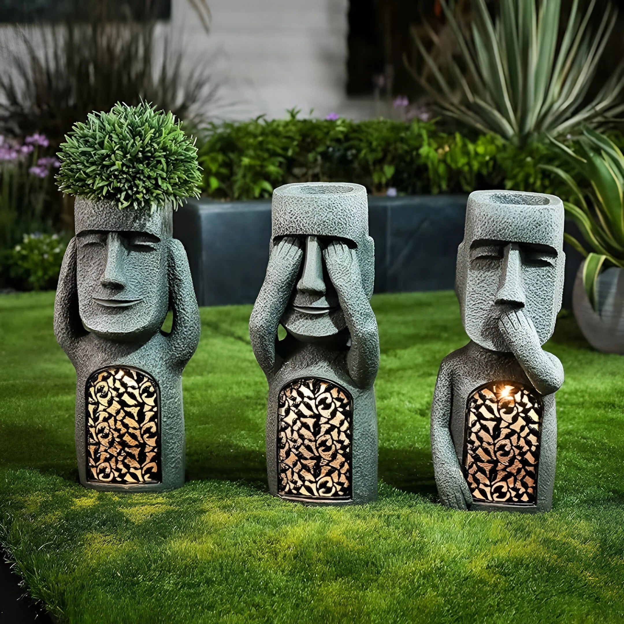 GlowSculpt – Solar LED Face Planter