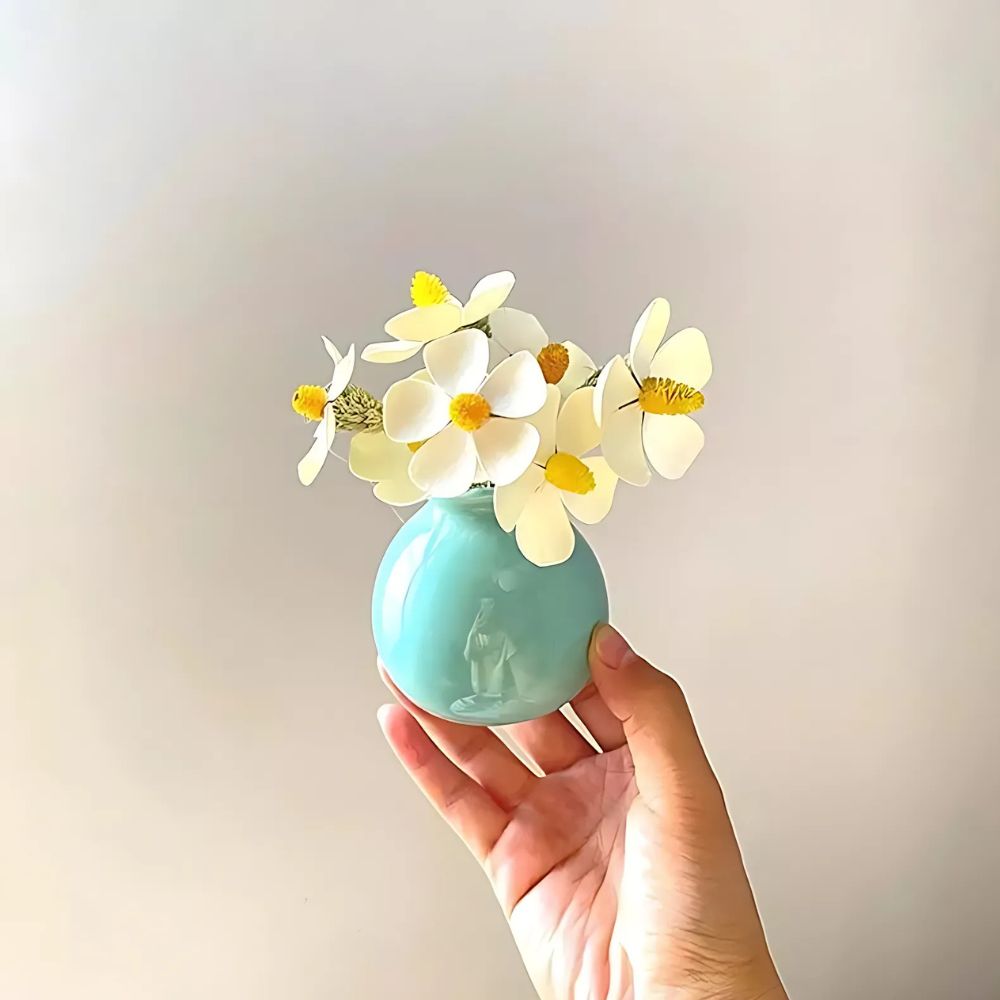 BowLift | Puffy Pout Vase