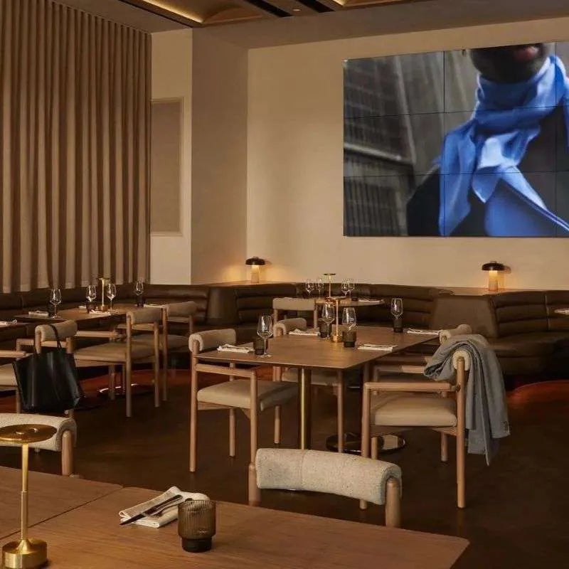 BowLift | Designer LED Lamp Creating Atmospheric Light