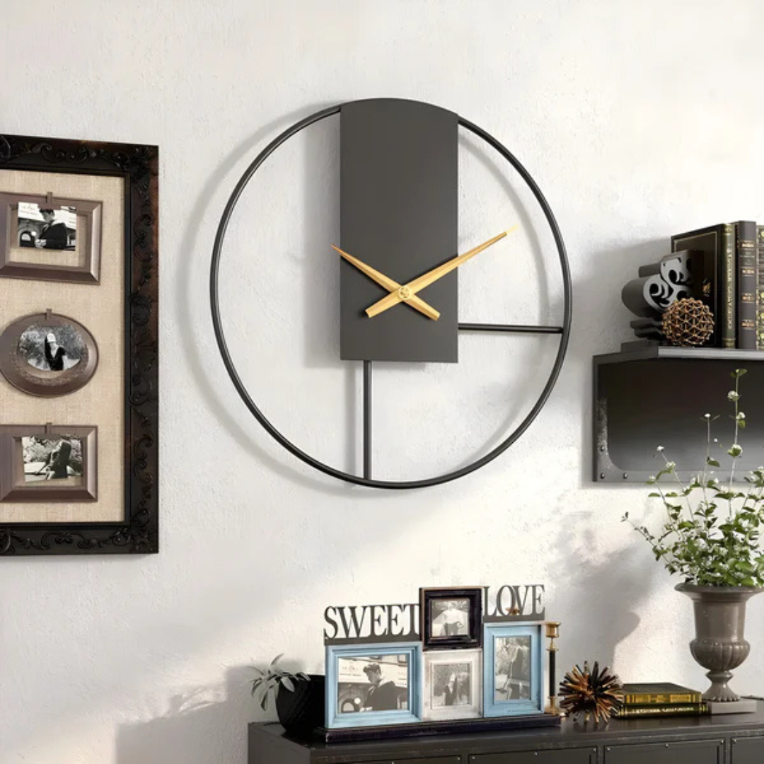 BowLift | Elegant Minimalist Wall Clock Aurum with Silent Mechanism