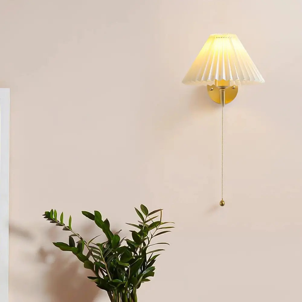 BowLift | GoldenAura - Elegant Wall Light