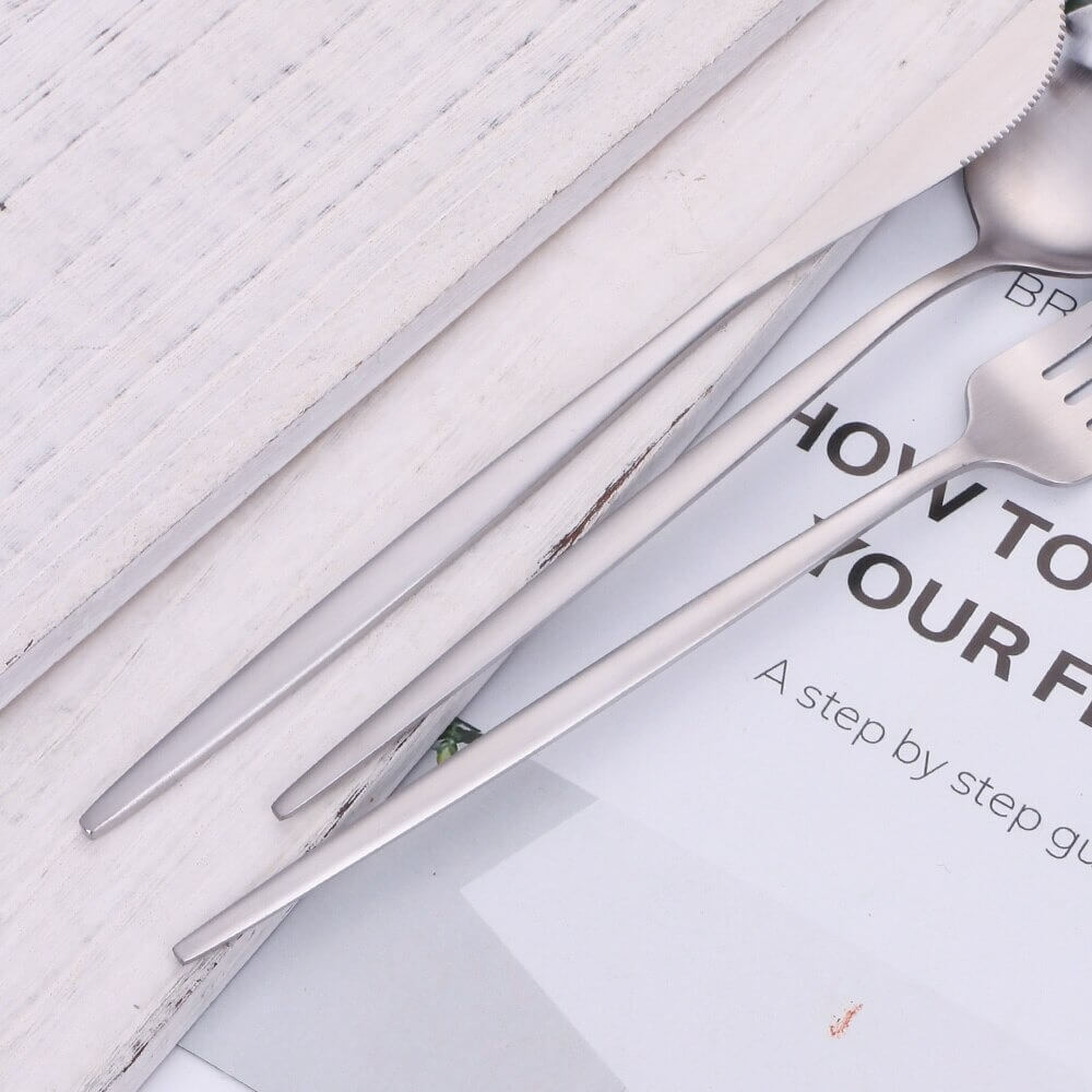 BowLift | Modern Silver Cutlery Utensil Set