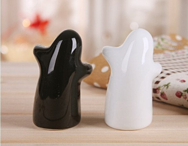BowLift | 2PCS Love Hug Seasoning Shakers Sets