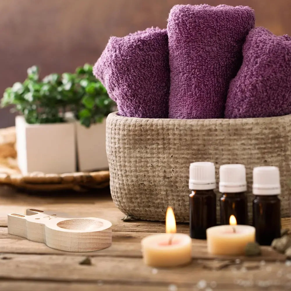 BowLift | 4-piece set wooden fragrance dispensers – cat & rabbit