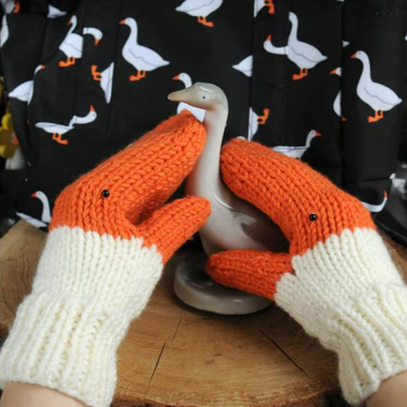 BowLift | Funny Crochet Goose Mittens