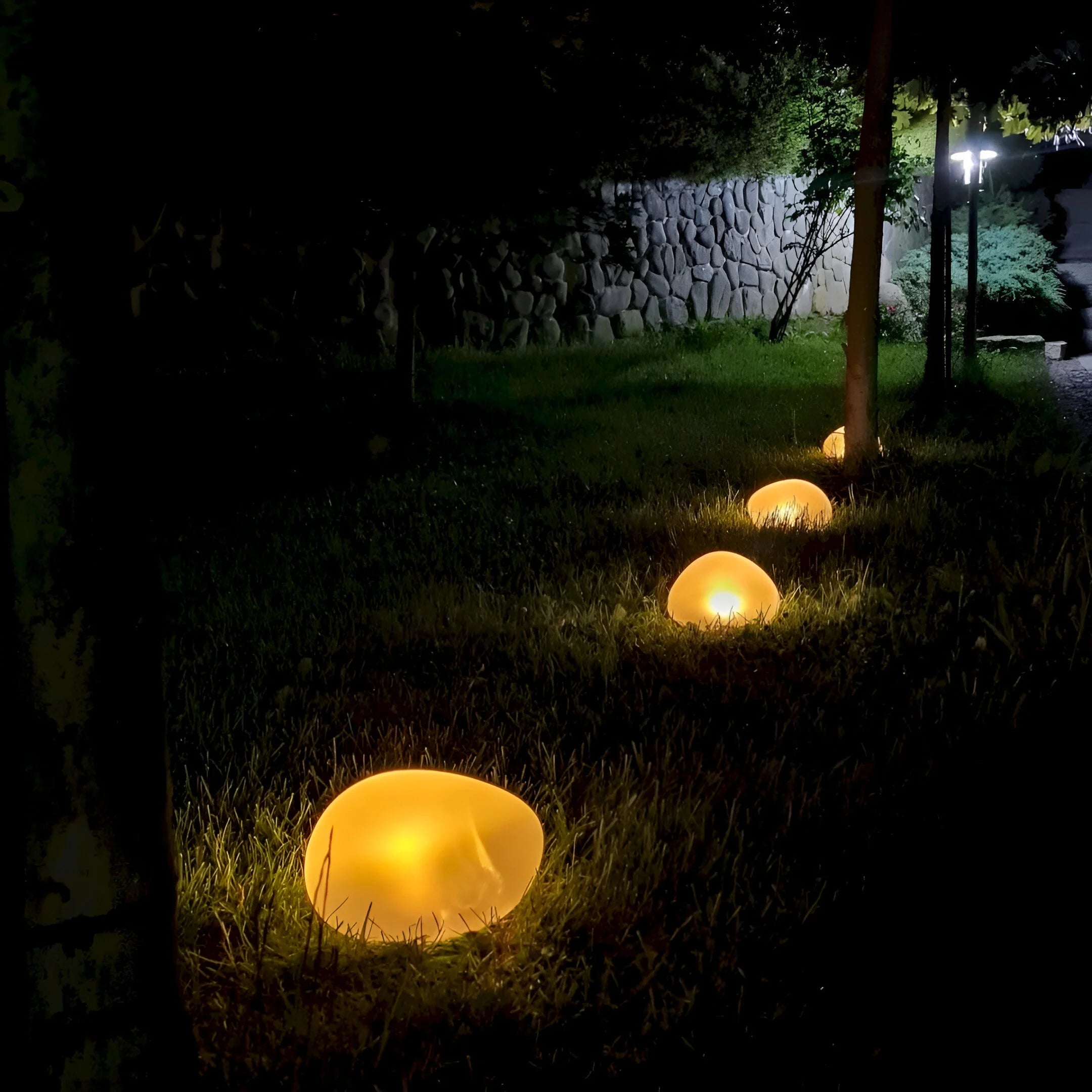 GlowGems – Sun-Charged Decorative Garden Lights