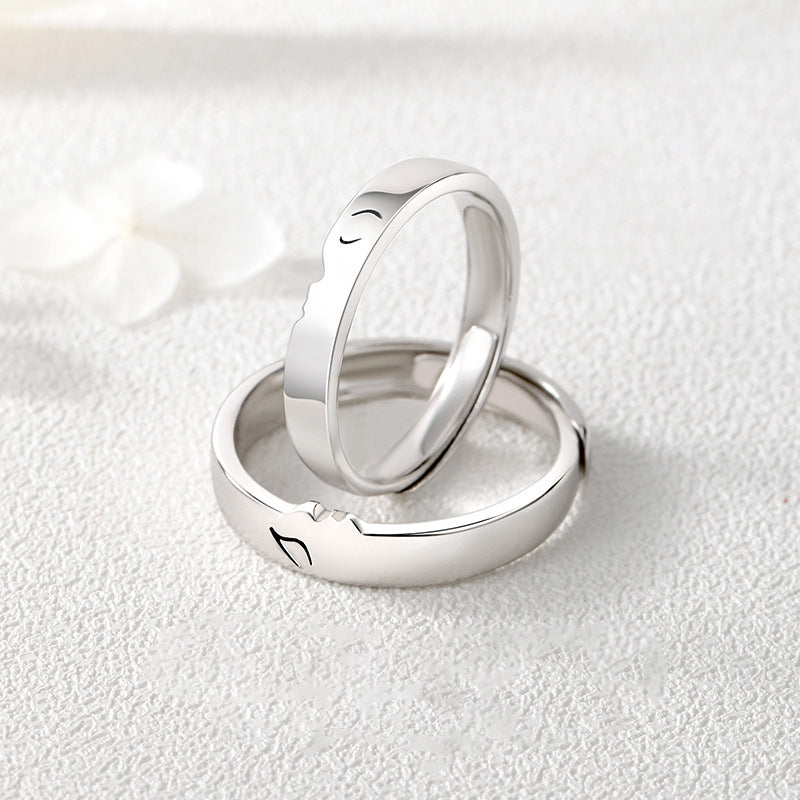 BowLift | Love at first kiss couple rings