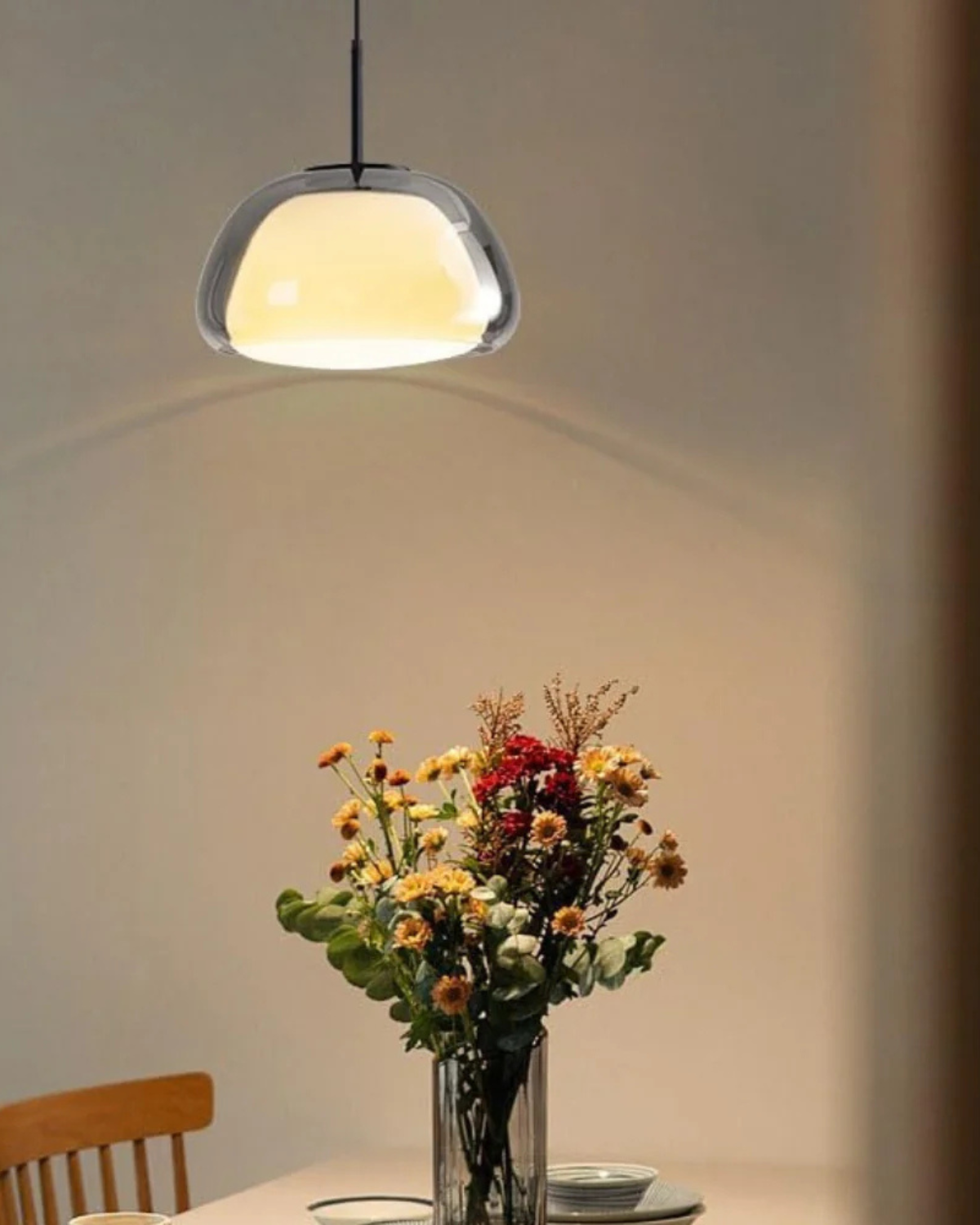 BowLift | Elegant Lamp in the Form of a Glass Dome with Crystal Accent