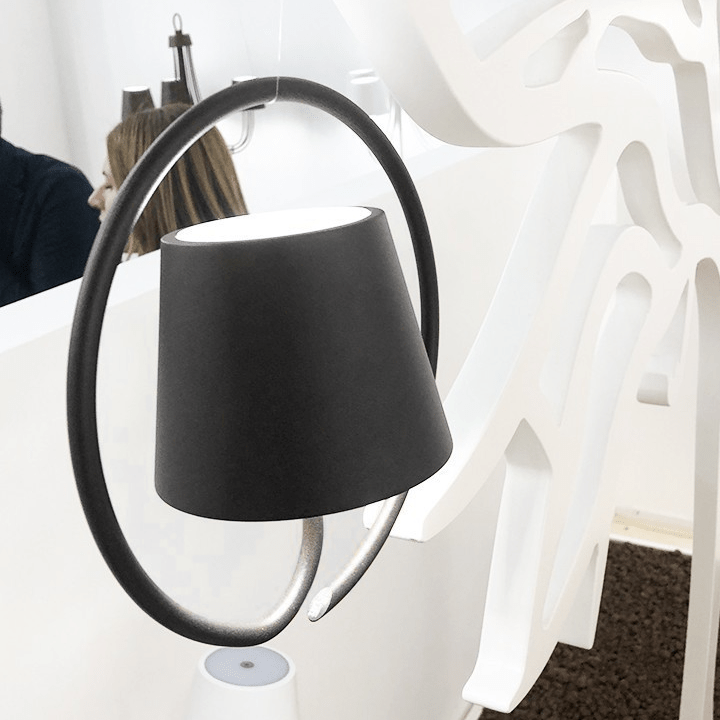 BowLift | Hanging lamp with a minimalist character