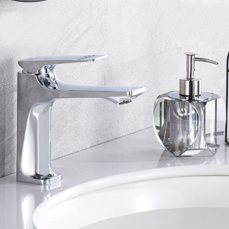 BowLift | Glam Centerset Faucet Pure Color Sink Faucet for the Bathroom