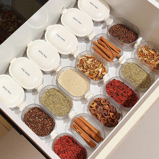 BowLift | Practical Spice Boxes