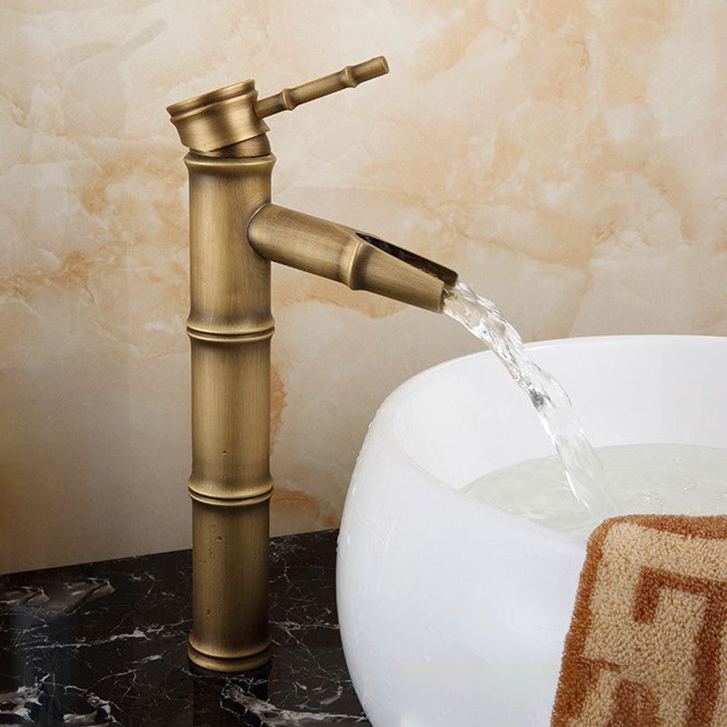 BowLift | Farmhouse Brass Bathroom Faucet With Lever Handle Single Hole Sink Faucet