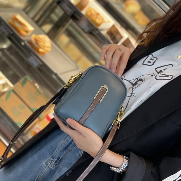 BowLift | Lightweight Mini Crossbody Shoulder Phone Bag