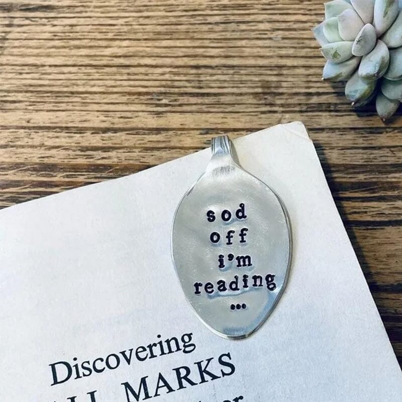 BowLift | Funny Spoon Bookmark - perfect gift for a bookworm