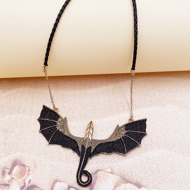 BowLift | Flying Dragons Necklace