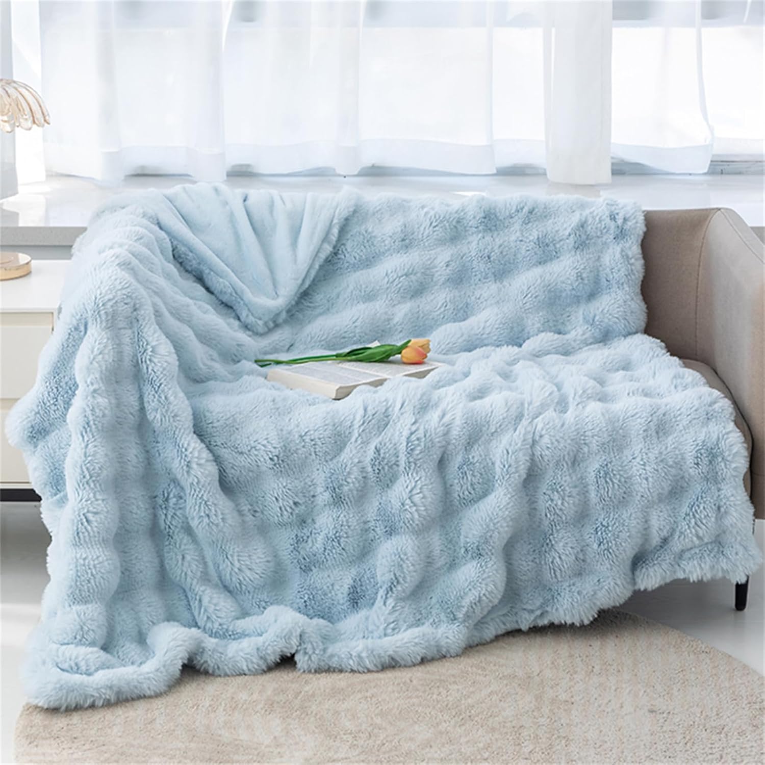 BowLift | Faux Fur Chunky Knit Duvet Cover Throw