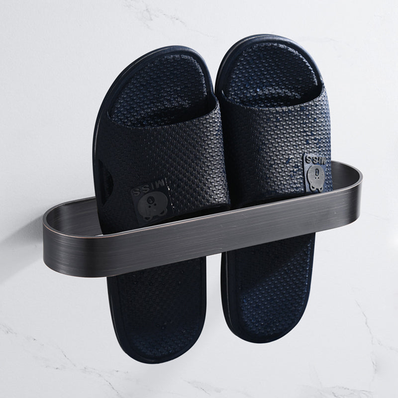 BowLift | 2-piece modern bathroom hardware set in gold/black, towel holder