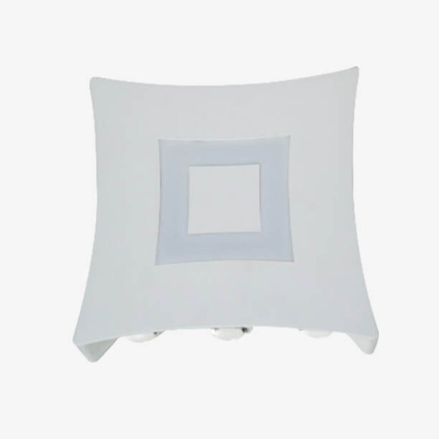 BowLift | Designer LED Wall Lamp Perfect Lighting for Patios and Fences