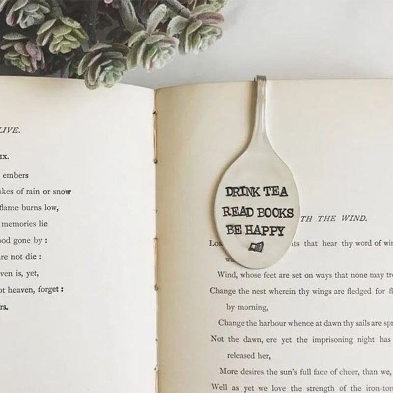 BowLift | Funny Spoon Bookmark - perfect gift for a bookworm